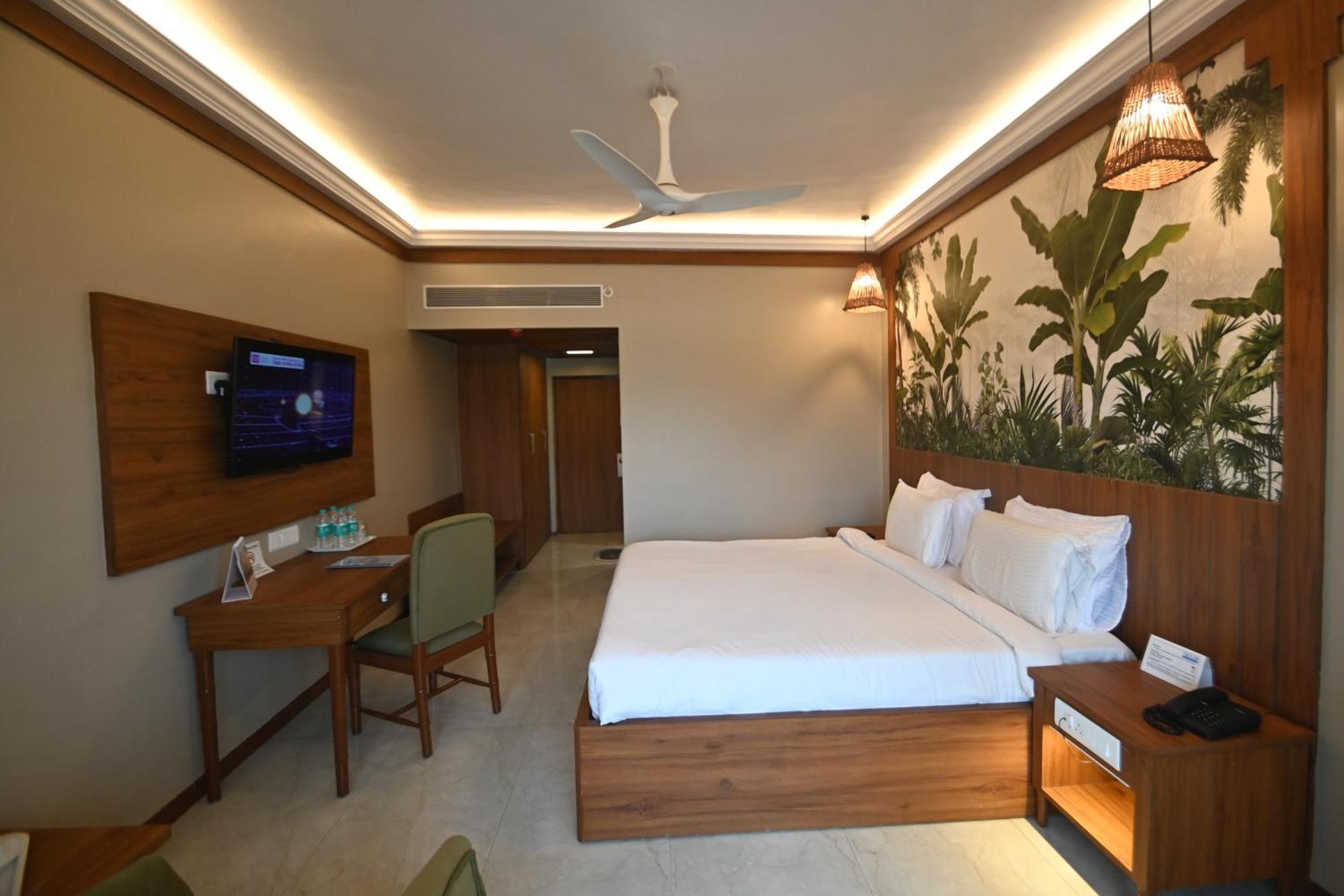 Rns Residency Sea View Hotell Māvalli Eksteriør bilde