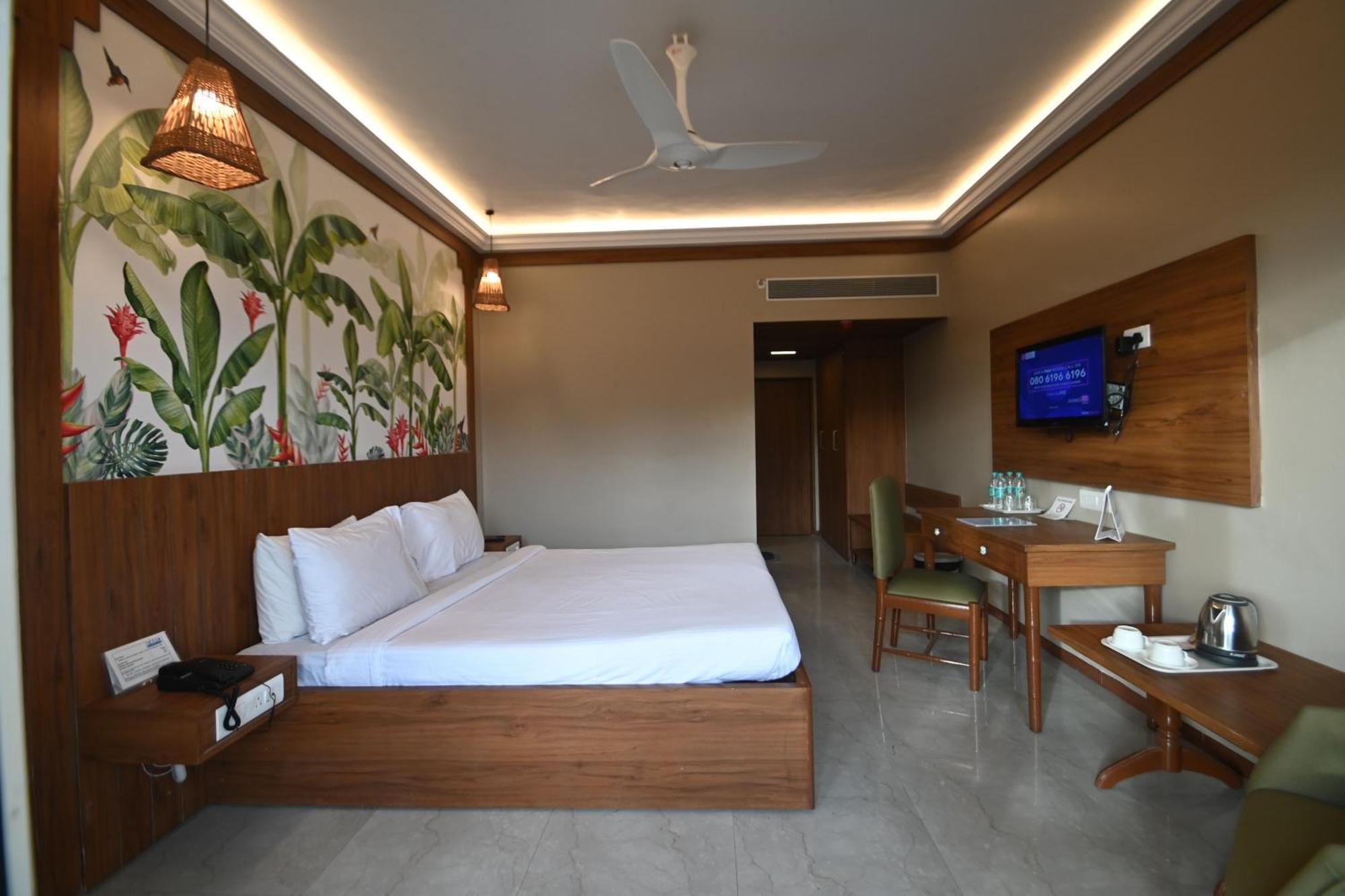 Rns Residency Sea View Hotell Māvalli Eksteriør bilde