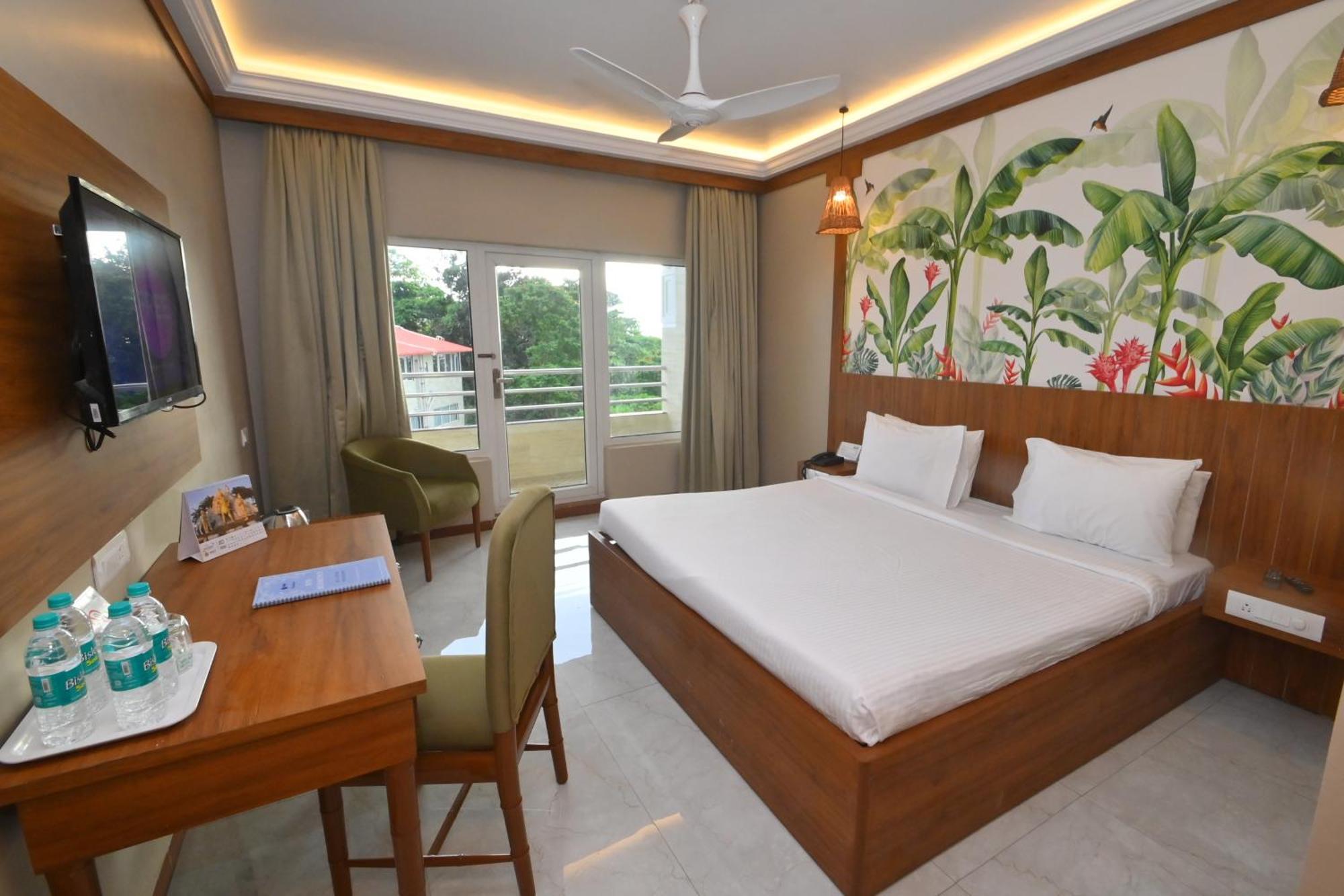Rns Residency Sea View Hotell Māvalli Eksteriør bilde