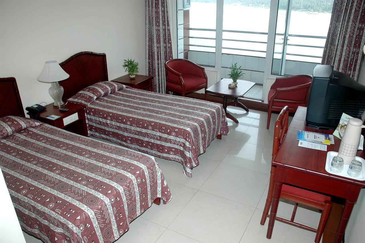 Rns Residency Sea View Hotell Māvalli Eksteriør bilde